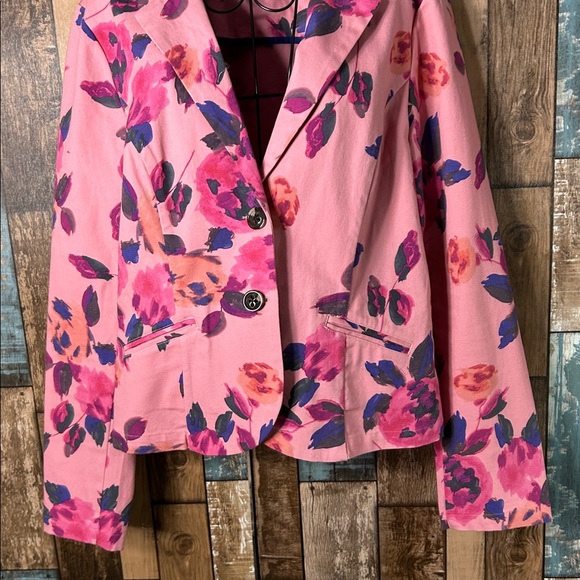 CAbi Pink and Purple Floral Jacket - Picture 4 of 16